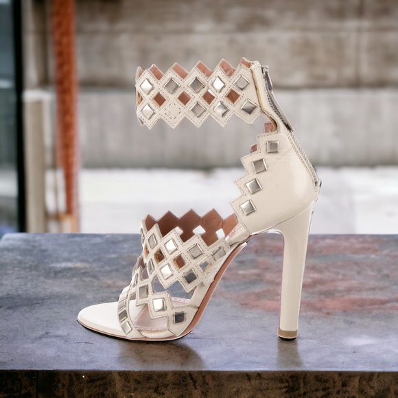 Alaia Shoes - ALAÏA White calfskin LASER CUT stud SANDAL SZ 35.5